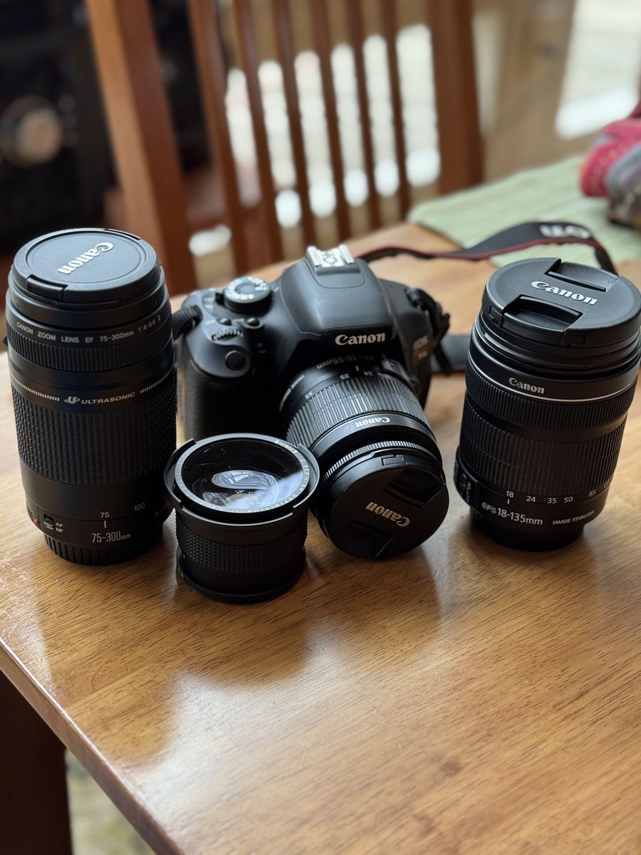 Canon EOS Rebel T3i DSLR Camera with 3 Lenses