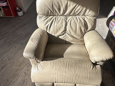 La-Z boy recliner
