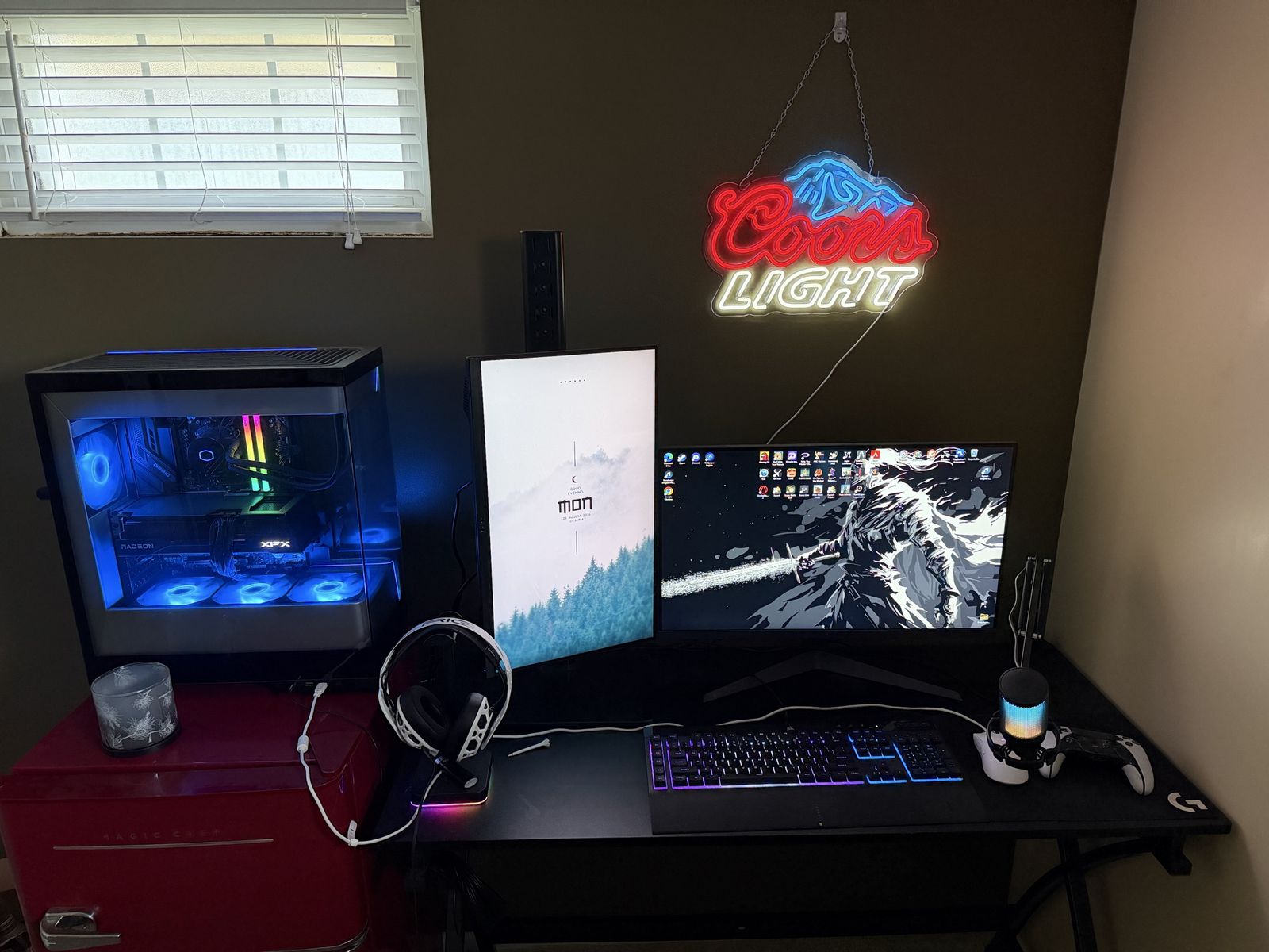  Gaming Bundle. CyberPowerPC C Series Gaming Desktop with XFX Radeon GPU & Cooler Master Liquid Cooling and Dual Monitor Setup. 