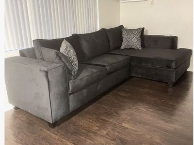 Lightly used couch free for pick up.
