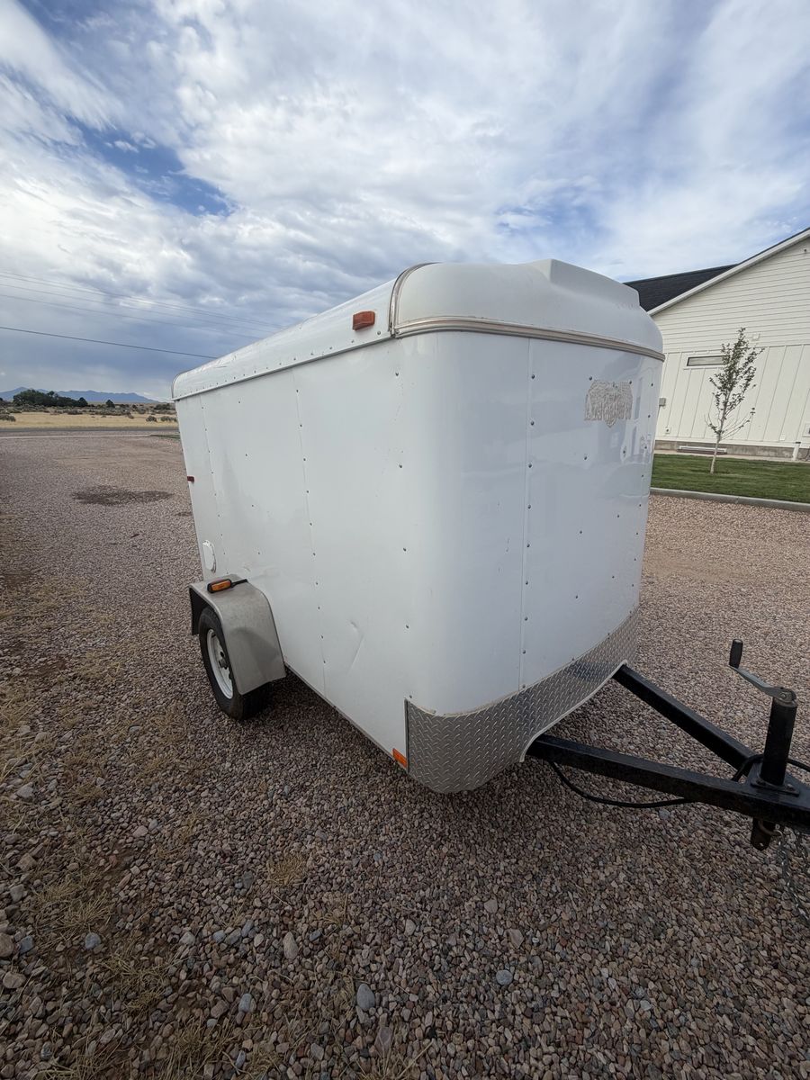 2006 Interstate enclosed trailer