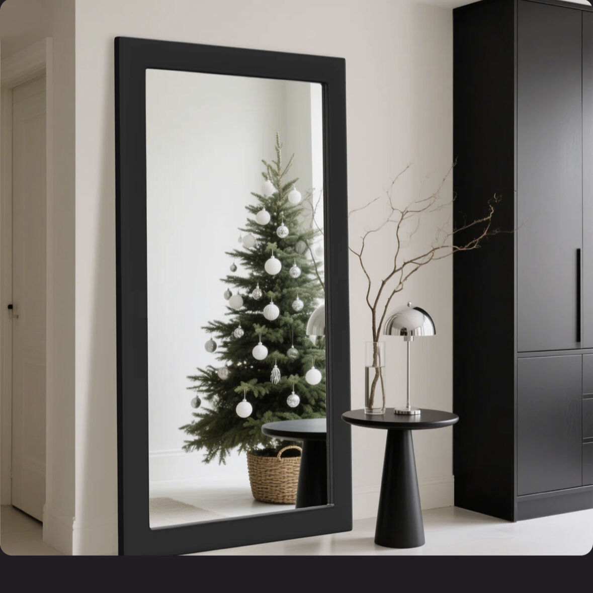 Solid Wood Rectangular Decorative Wall Mirror