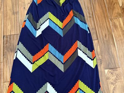 Women Size Large Strapless dress