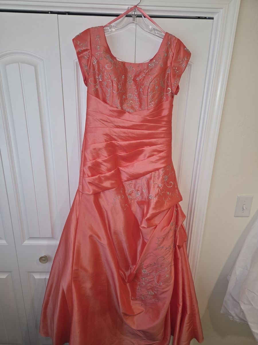 Size 6 Formal/Prom Dress