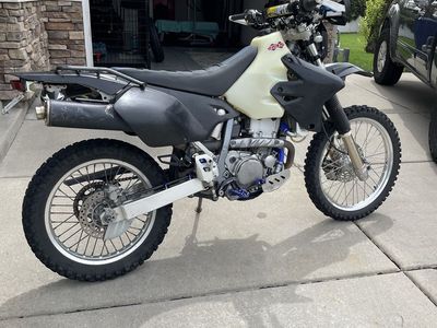 Suzuki DR-Z400