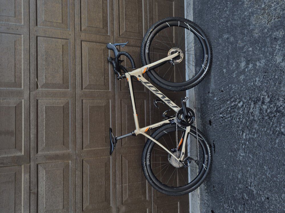 pivot vault gravel bike 56cm