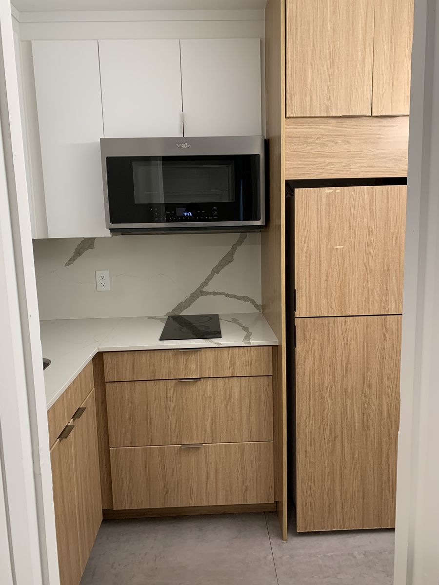 Main image 8