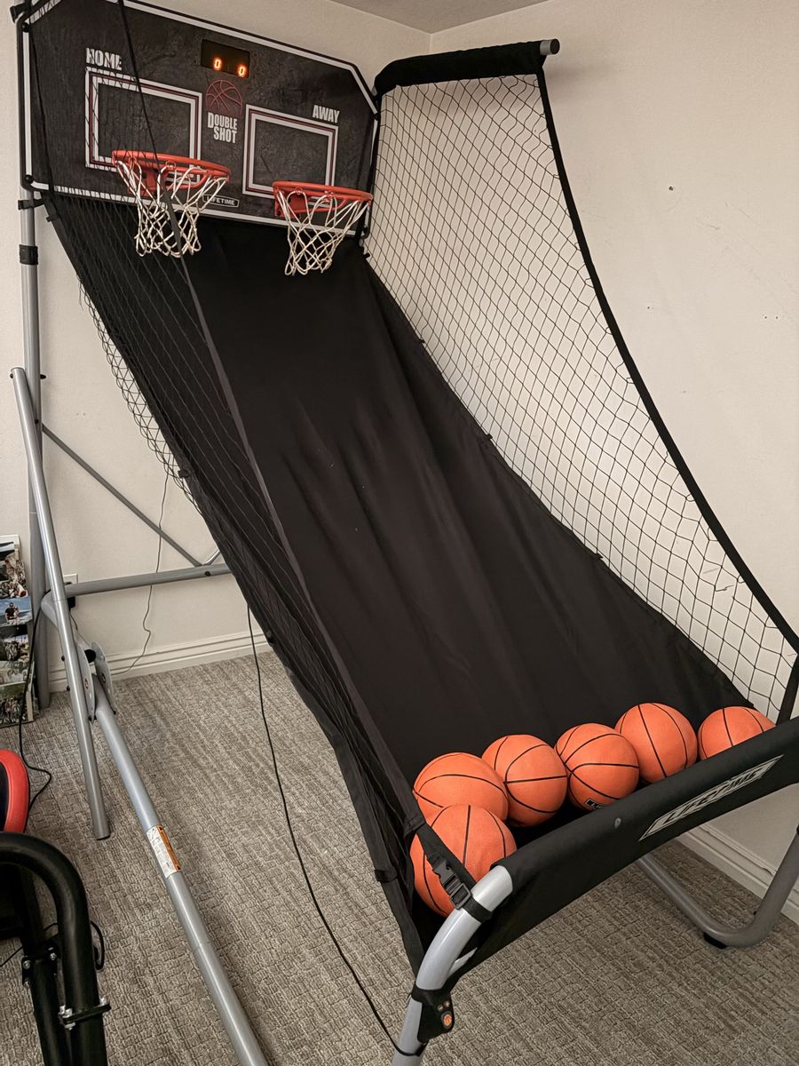 Lifetime Double Shot Basketball Arcade Game