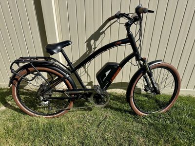 Leisger CD5 Electric Bike – Excellent Condition – Charger Included