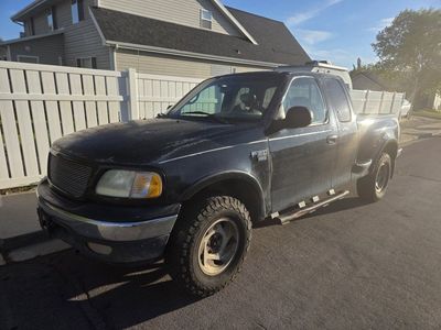 2001 Ford F-150 Lariat