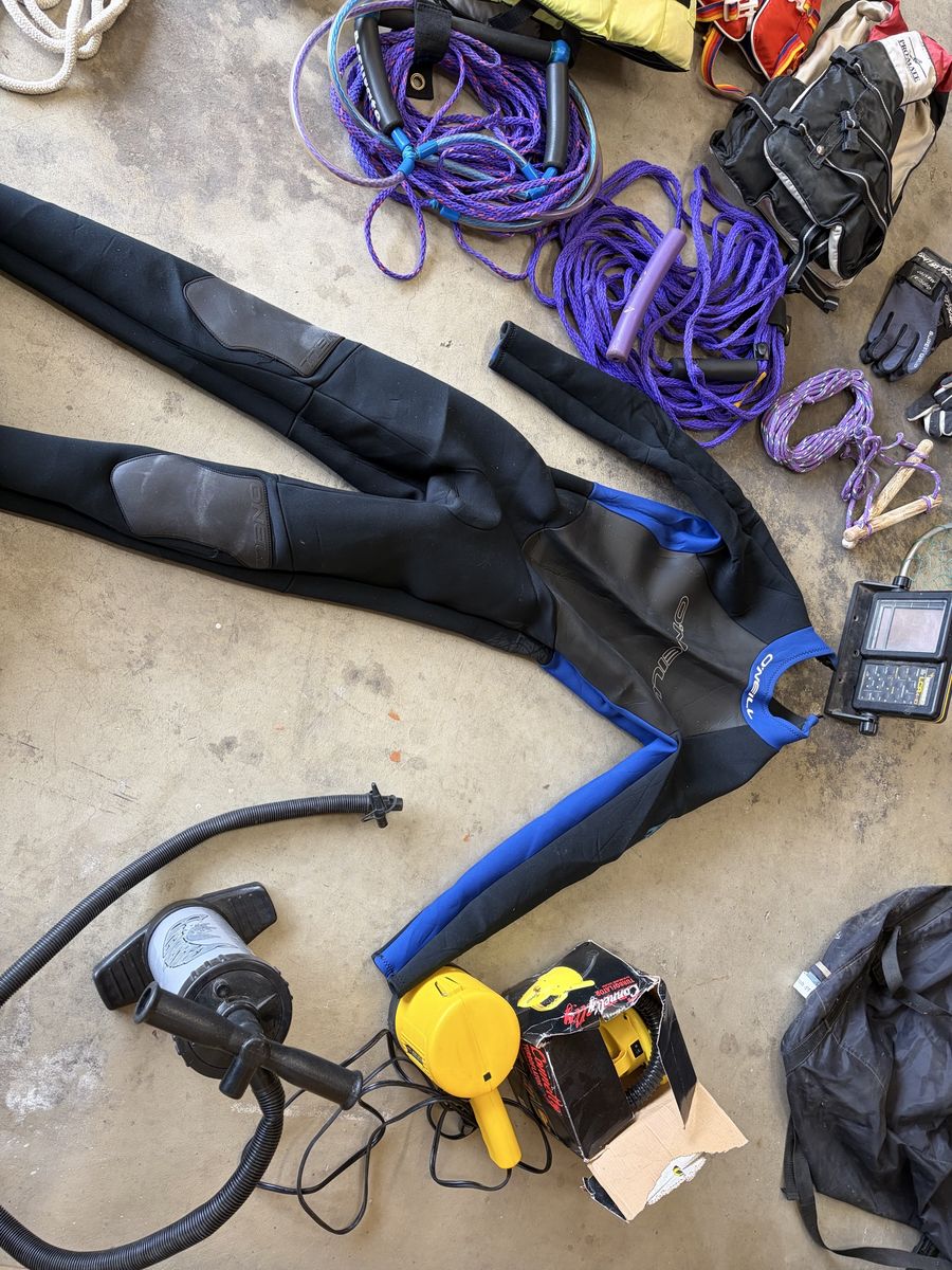 Main image 6