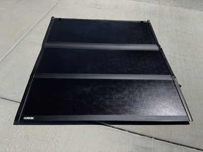 Gator EFX Hard Tri-Fold Truck Bed Tonneau Cover