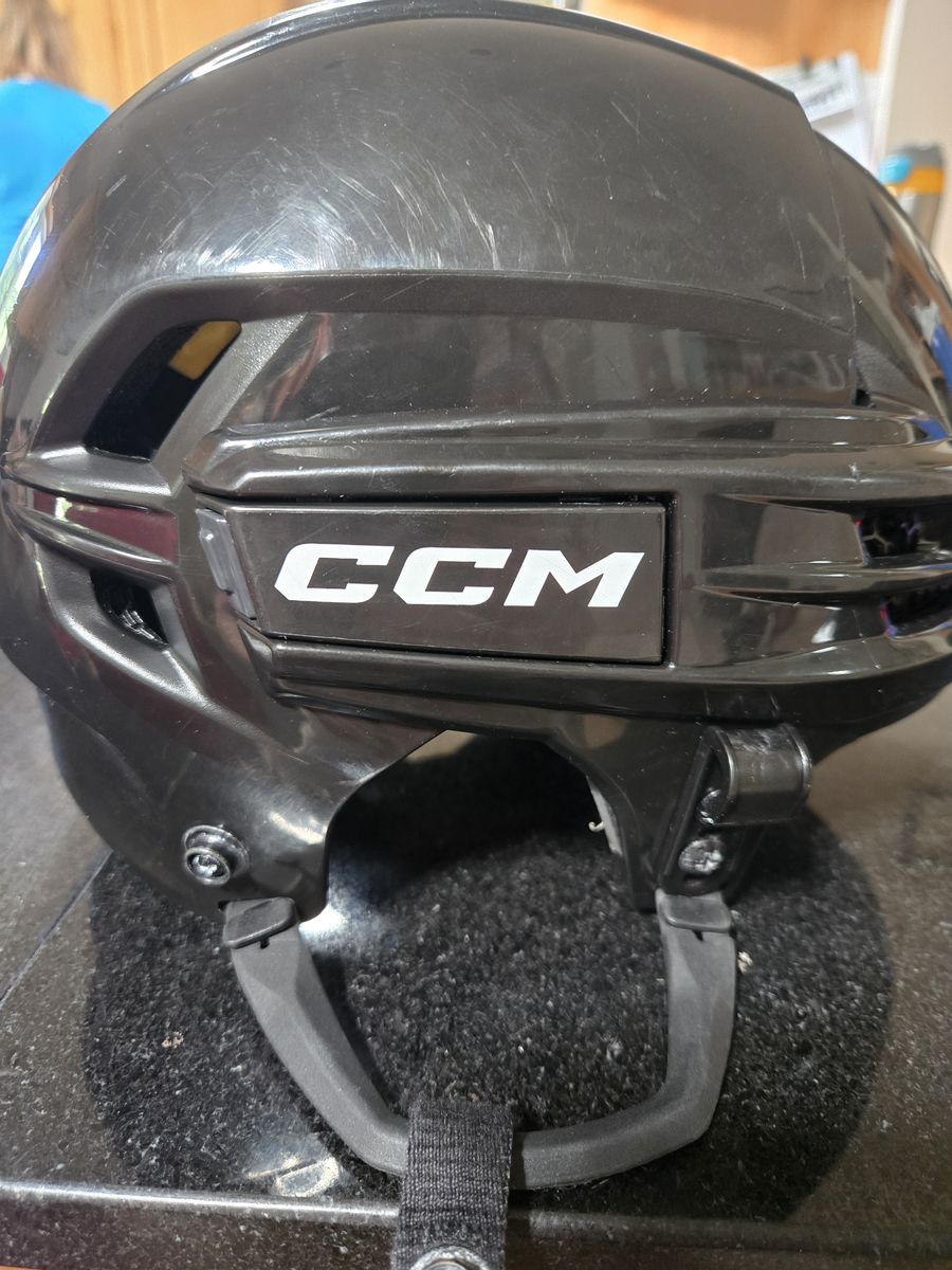 Medium CCM Tacks 710 Helmet (Used)