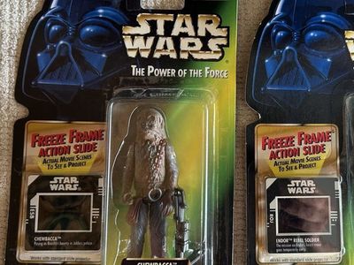 90’s Star Wars The Power of the Force Green Card “Freeze Frame” Chewbacca Action Figure Kenner 1997