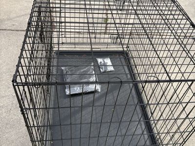 Brand pet Gate