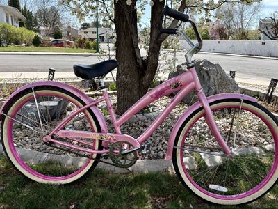 26” Diamondback beach cruiser bike