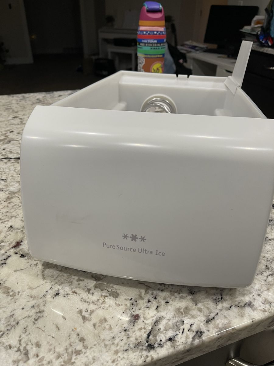 Frigidaire Side by side ice bin/auger