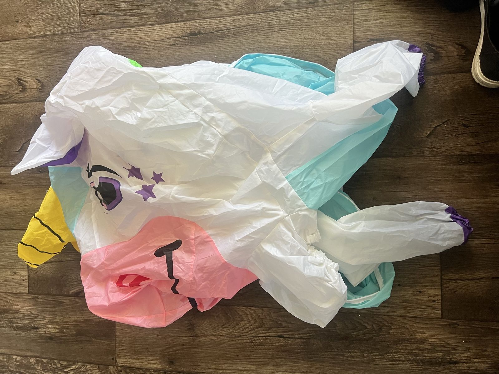 Kid’s inflatable Unicorn costume