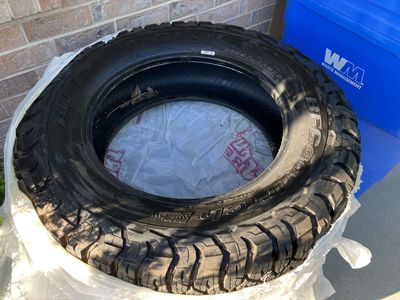 Like New BFGoodrich All-Terrain T/A KO3 Tires – Set of 4, ONLY ~20 Miles on them!