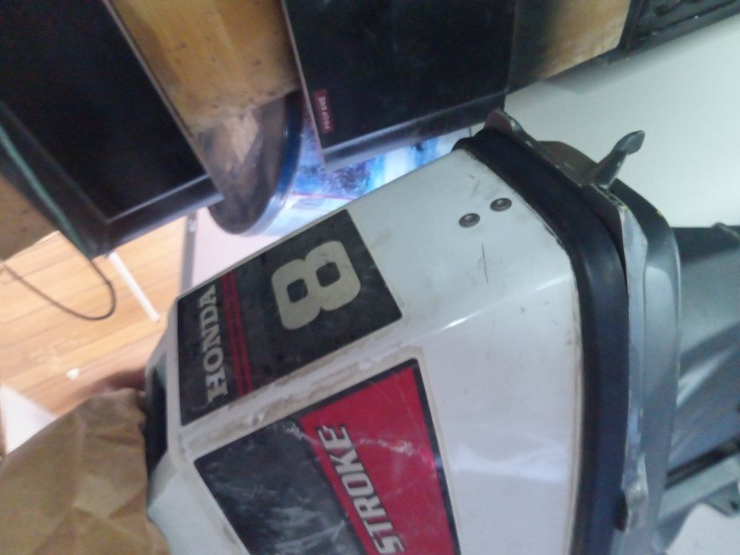 Main image 4