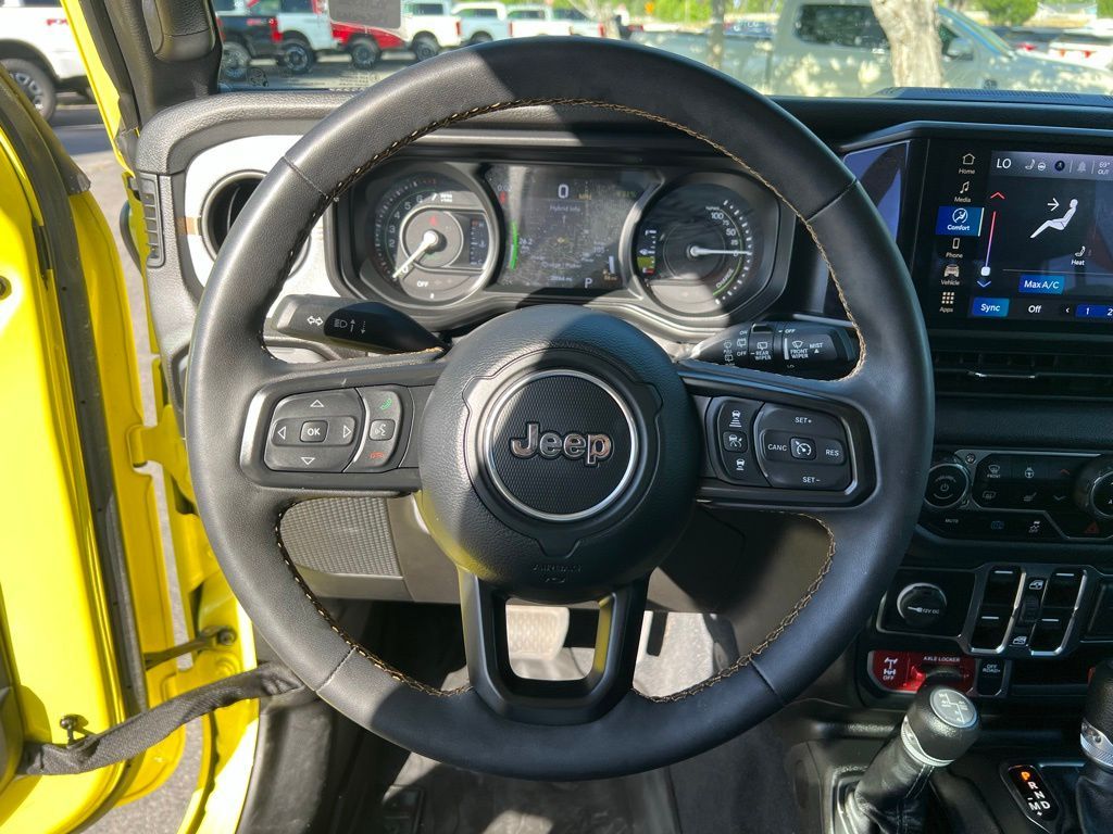 Main image 31