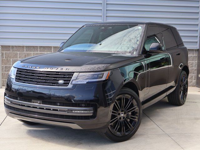 2024 Land Rover Range Rover P530 SE