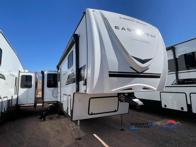 New 2026 EAST TO WEST Tandara 295RL