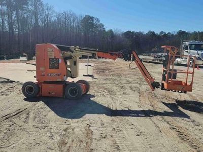 2016 JLG E300AJP Boom Lift