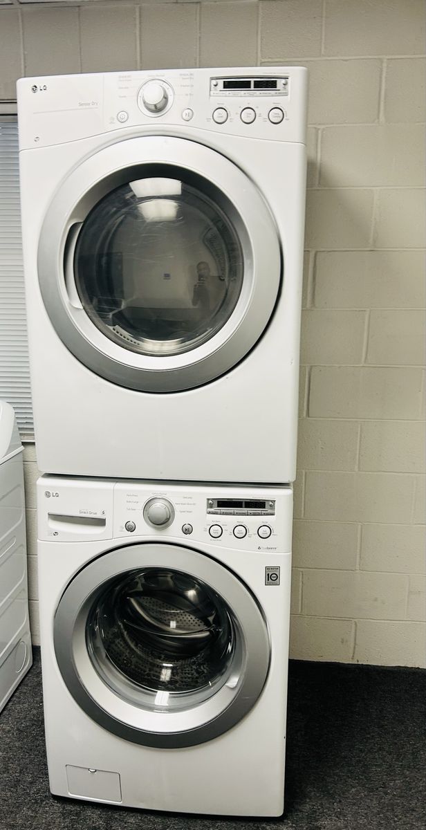 LG stackable or side by side washer and dryer set 