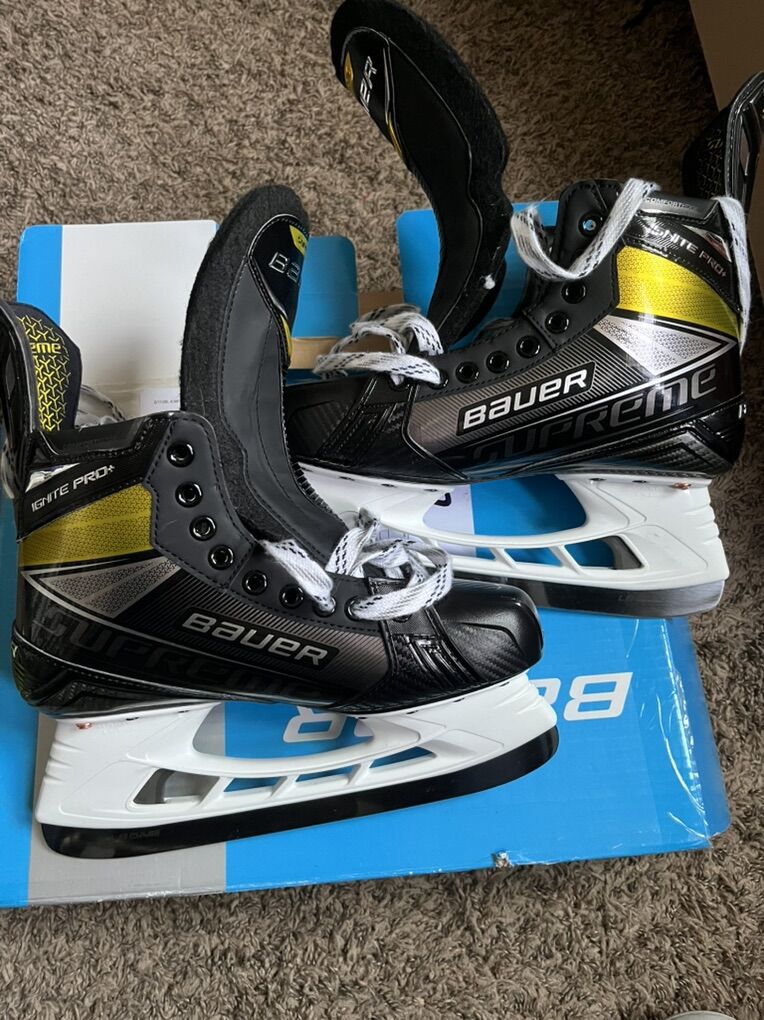 Bauer Supreme Ignite Pro+ Hockey Skates