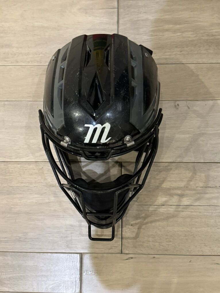 Marucci Catchers Helmet For Ages 8-16