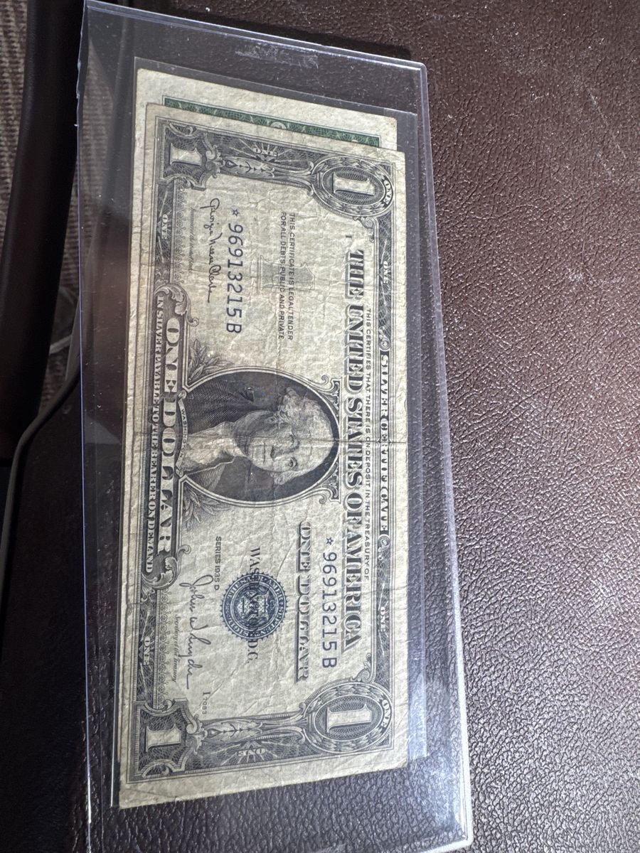 1935 D One Dollar Silver Certificate Star Note - *96913215B Collectible Currency
