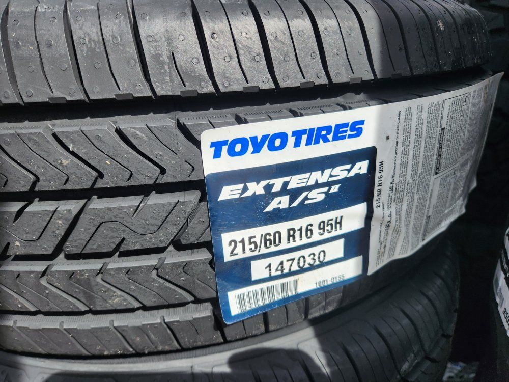 215/60r16 toyo extensa as ll