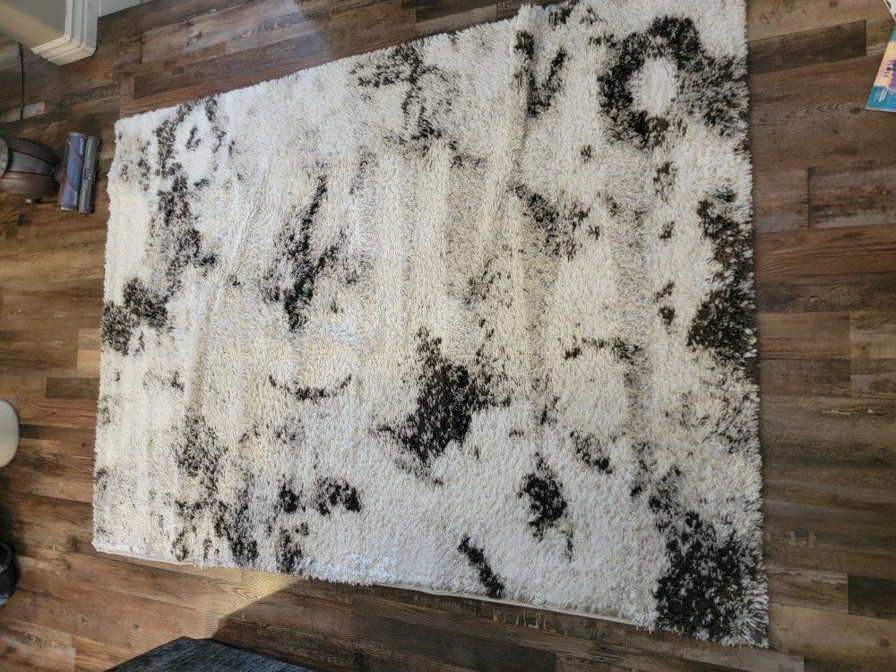 Shag Rug 5x7 ft