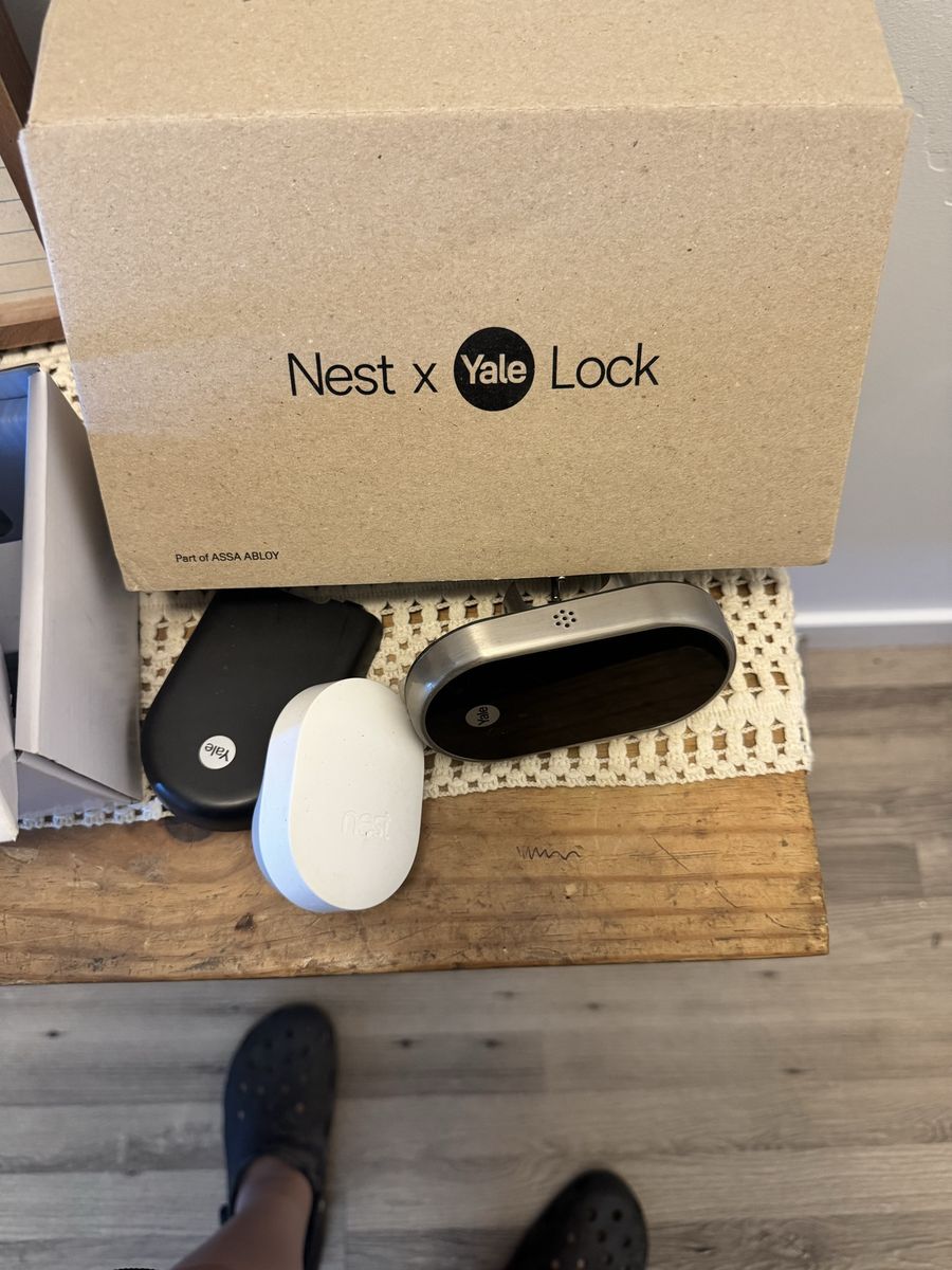 Yale/nest lock