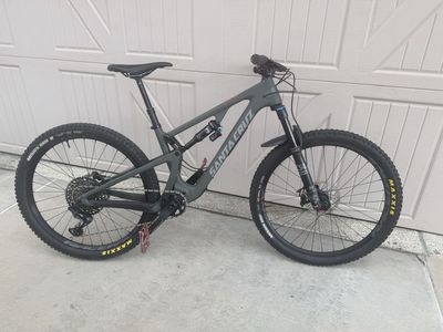 *small* Santa Cruz 5010 2019