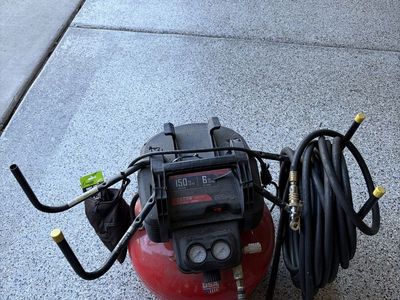 Craftsman 6-Gallon 150 PSI Air Compressor with Hose - Used