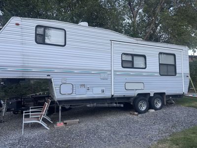 1996 Skyline Aljo 5th wheel
