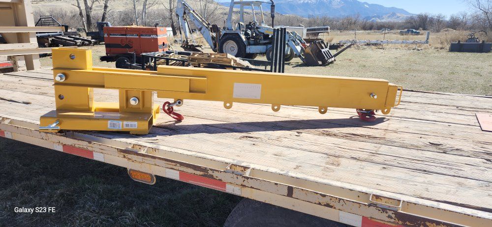 VEVOR Forklift Jib Boom Crane 6000lbs