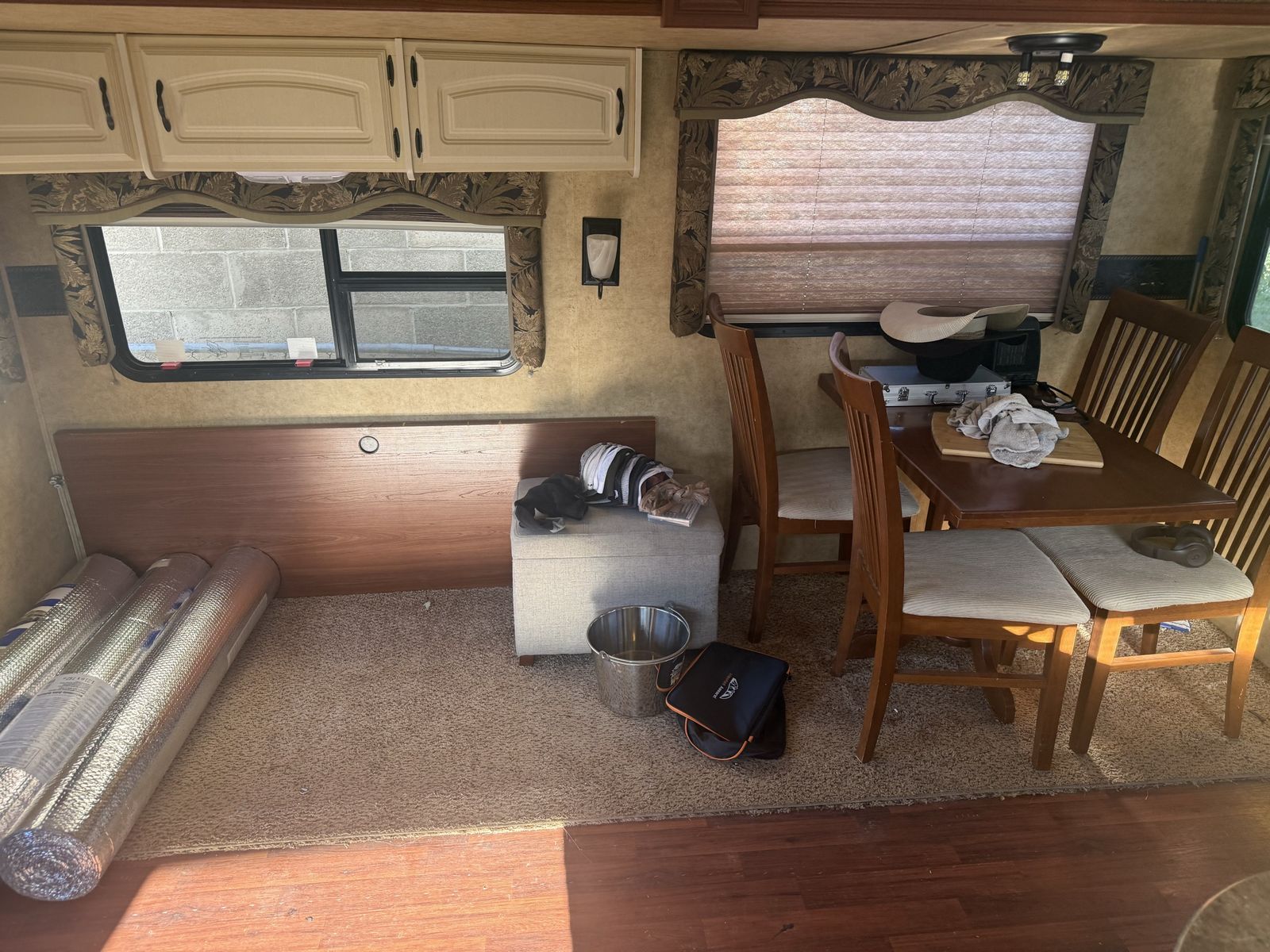 Main image 14