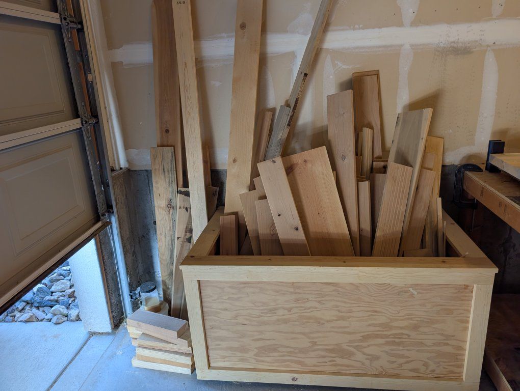 Lot of misc wood. Blue stain pine, cedar, alder and poplar. 