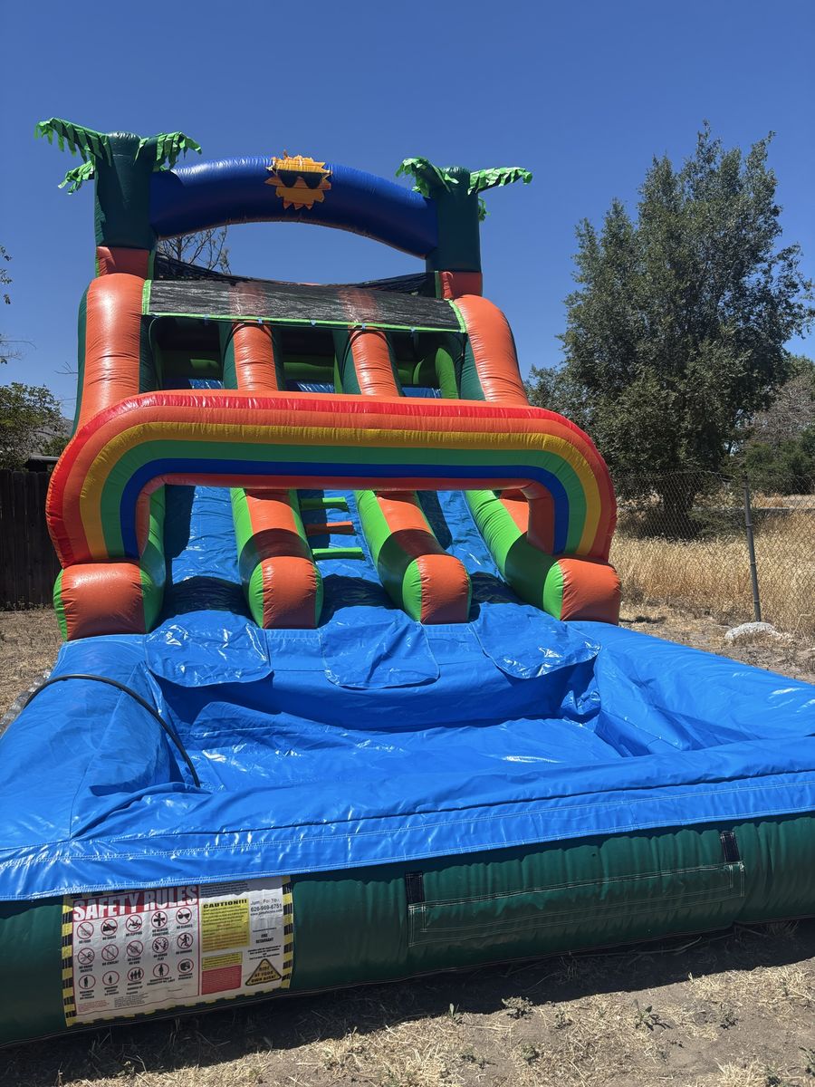 Water slide inflatable