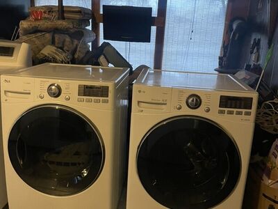 Nice Set Stackable LG GAS True Steam