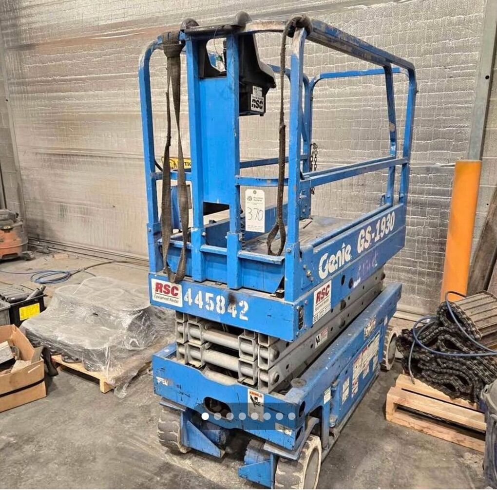 Genie GS-1930 Electric Scissor Lift