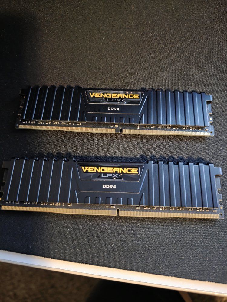 Corsair vengeance DDR4 Ram