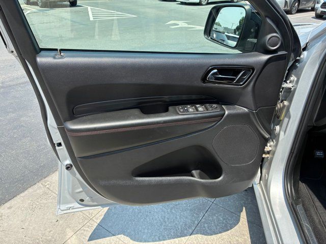 Main image 13