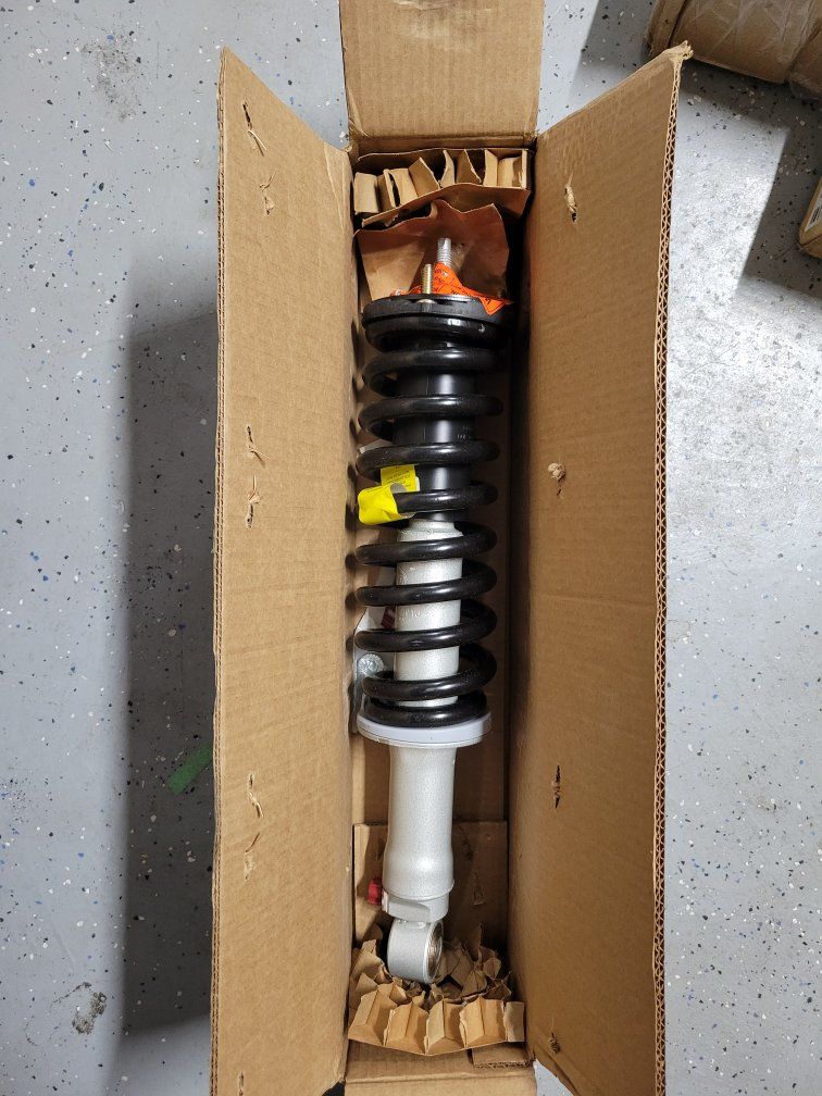 NIB Rancho QuickLIFT RS999907 Suspension Strut & Coil Spring Assembly (Fits 1999-2004 Toyota Tacoma)
