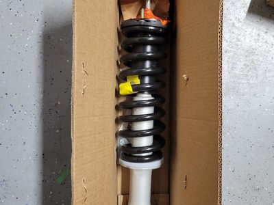 NIB Rancho QuickLIFT RS999907 Suspension Strut & Coil Spring Assembly (Fits 1999-2004 Toyota Tacoma)