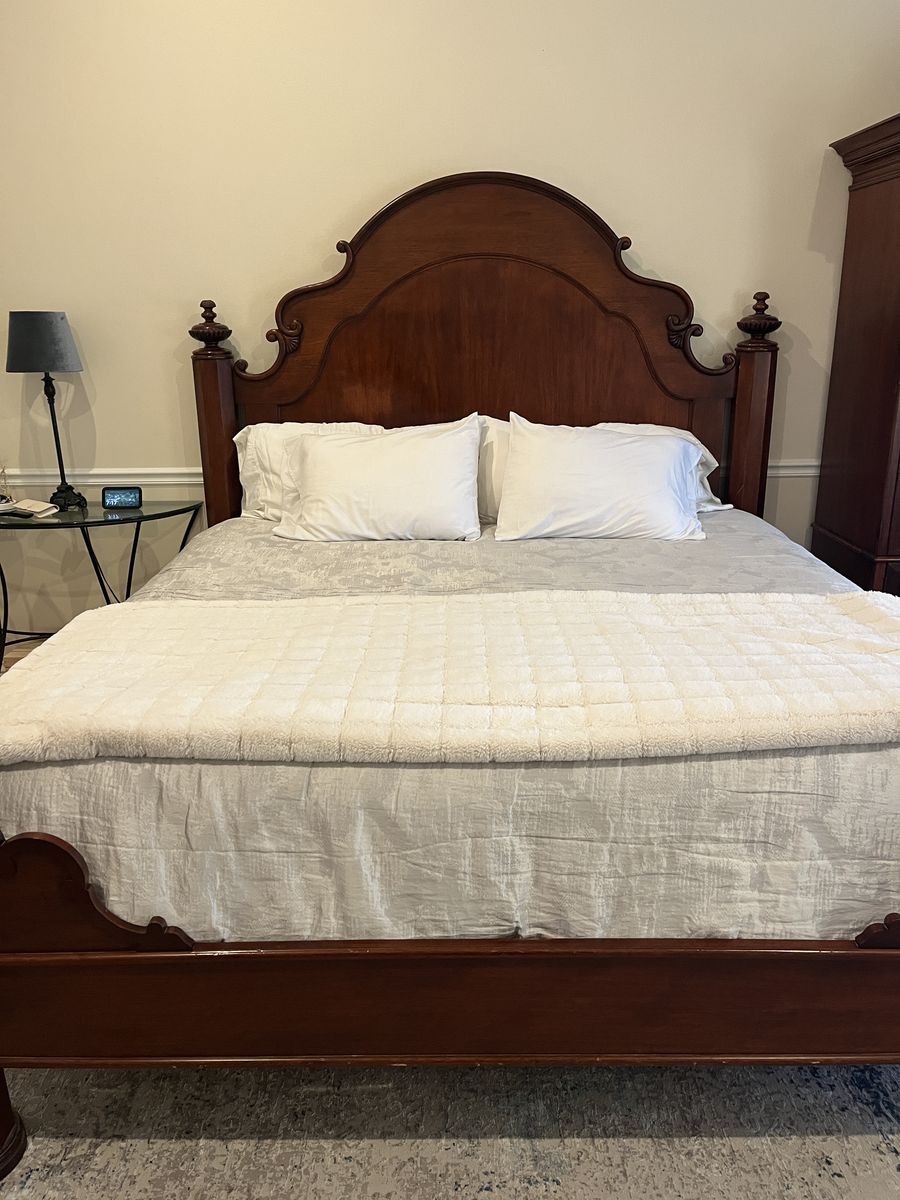 Mahogany bed and armoire