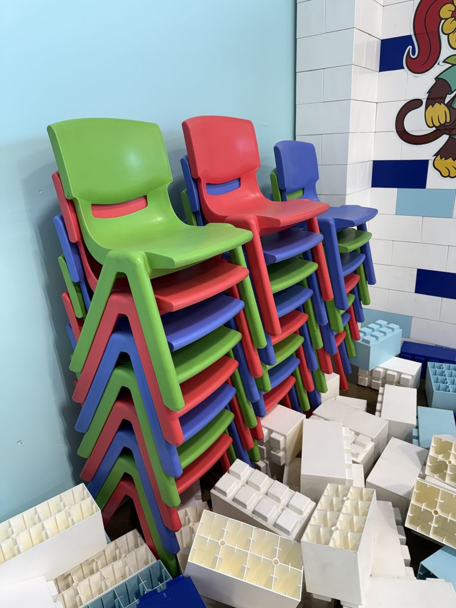 Business store closing - everything must go